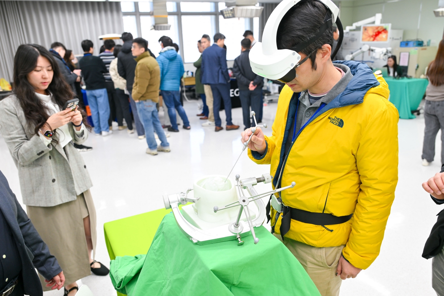 2026 白質纖維束功能與解剖在神經外科的應用 -	3D模擬工作坊暨大體解剖訓練課程