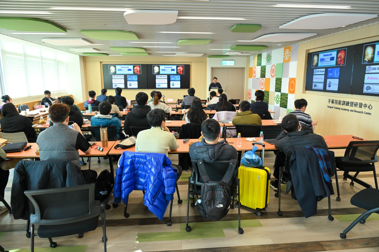 2026 白質纖維束功能與解剖在神經外科的應用 -	3D模擬工作坊暨大體解剖訓練課程